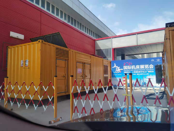 滦县发电车出租-发电机无电压或电压太低怎么办？