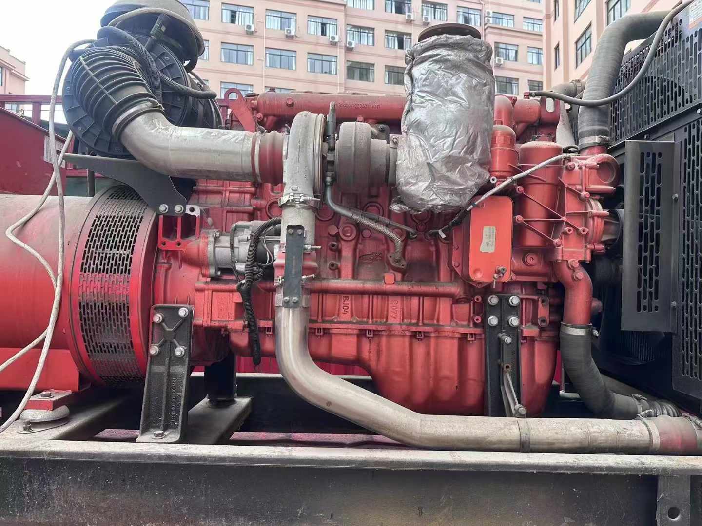 滦县如何选择适合 600kW 柴油发电机组的过载保护器？